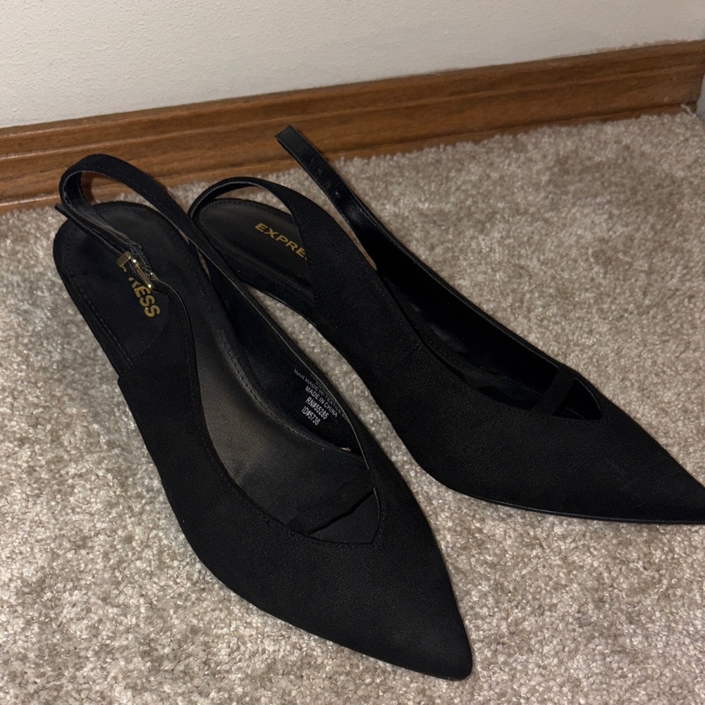 Express Elegant Black Pointed Heels